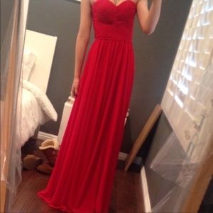 LONG RED FORMAL DRESS